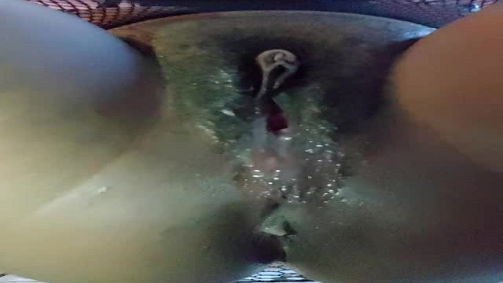 hornyfreak i need to get fucked until my holes cant take it anymore