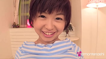 Wow! Idol'_s first undress!!