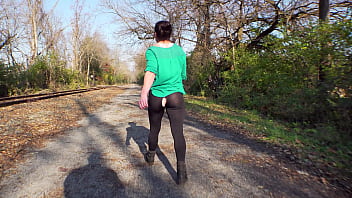 &quot_Staged leggings rip&quot_ - public flashing prank