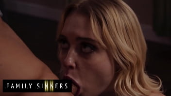 Attracted To Her Stepfather Ryan Mclane'_s Sweet Nature, Chloe Cherry Sets Herself On Seducing Him - FAMILY SINNERS