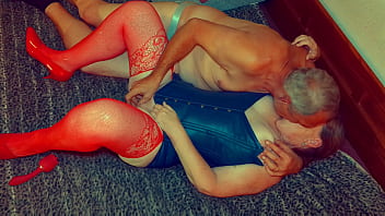 Granny Blue: Finger Me, Dick Me &amp_ Make Me Cum!