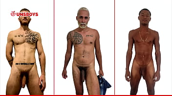 3 safad&otilde_es ativos tomando banho