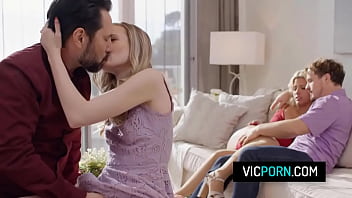 Hot swingers foursome sex - Scarlett Sage, Carlita Ray