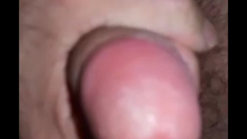 alonsoamadio - milk in closeup