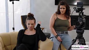 Lesbian stepmom and stepdaughter seducing brunette visitors