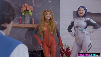 Sexy cosplay girls are looking for a way to go to CUMICON, luckily if you exchange their stepbrothers'_ cocks they can complete their journey.