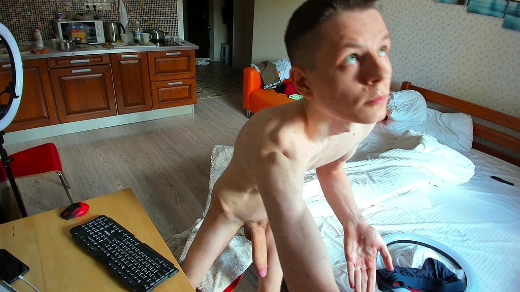 i m jerking off in front of the open window again!