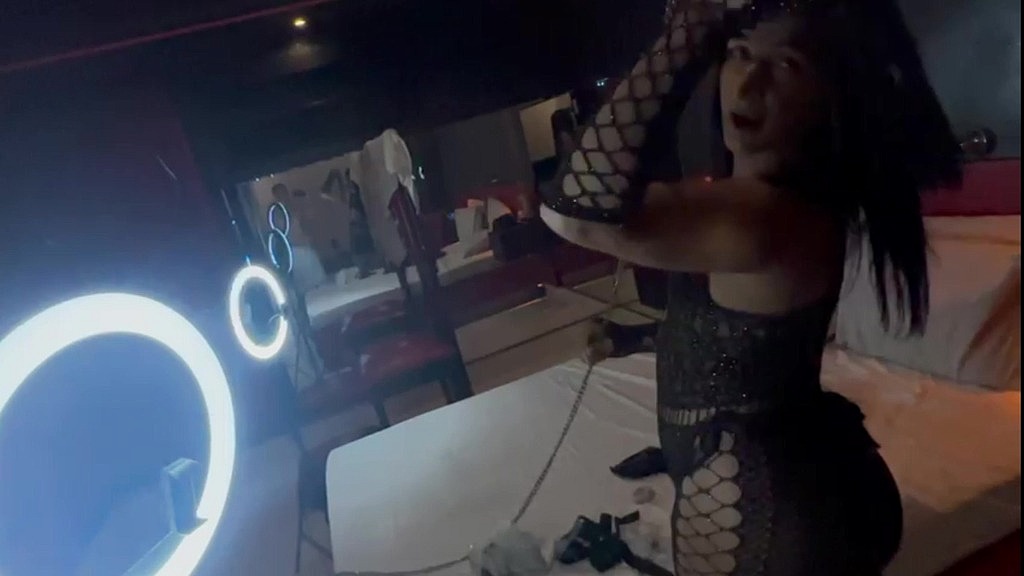 exclusivo pros subscritos! - pack 6 videos sem edicao + 58 fotos. veja os bastidores de uma gravacao!