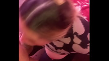 Que rica ch&uacute_pala que le doy me encanta babosiarla toda y que le de toda la leche en la boca