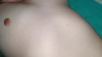 Masturbando a ruivinha at&eacute_ ela ter v&aacute_rios orgasmos