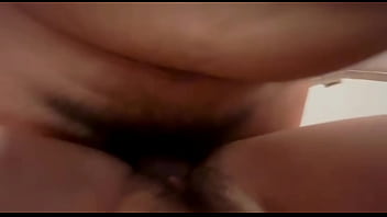 Me quedo a solas con mi cu&ntilde_ada, se la come toda