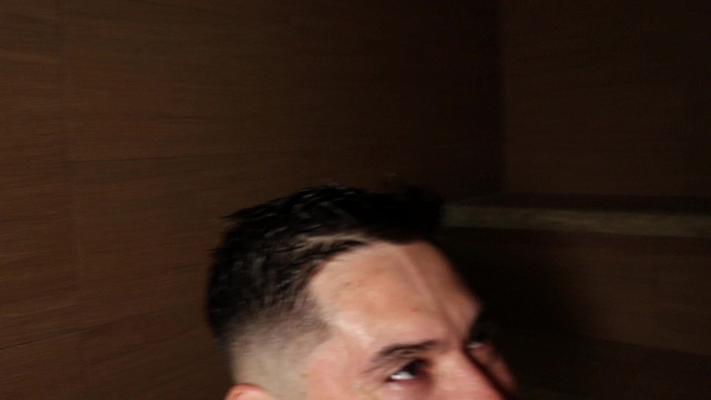 pasando delicioso en la sauna