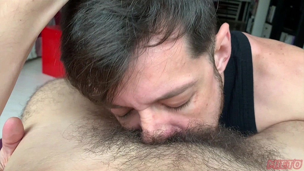 diretor de cinema dando o cu