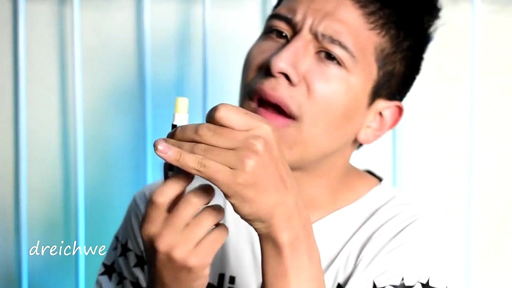 wet and addictive lips