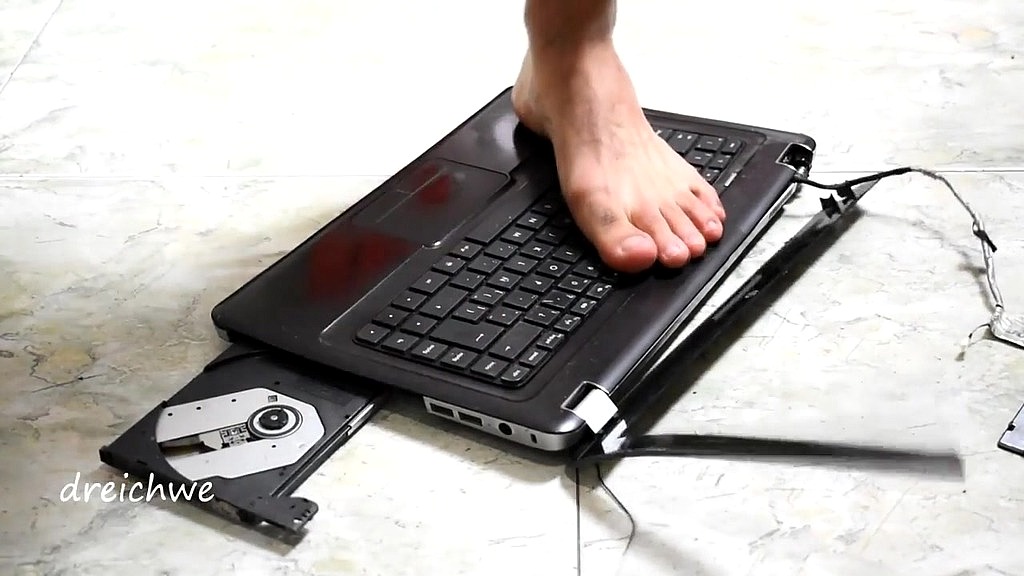 breaking old computer - part 1