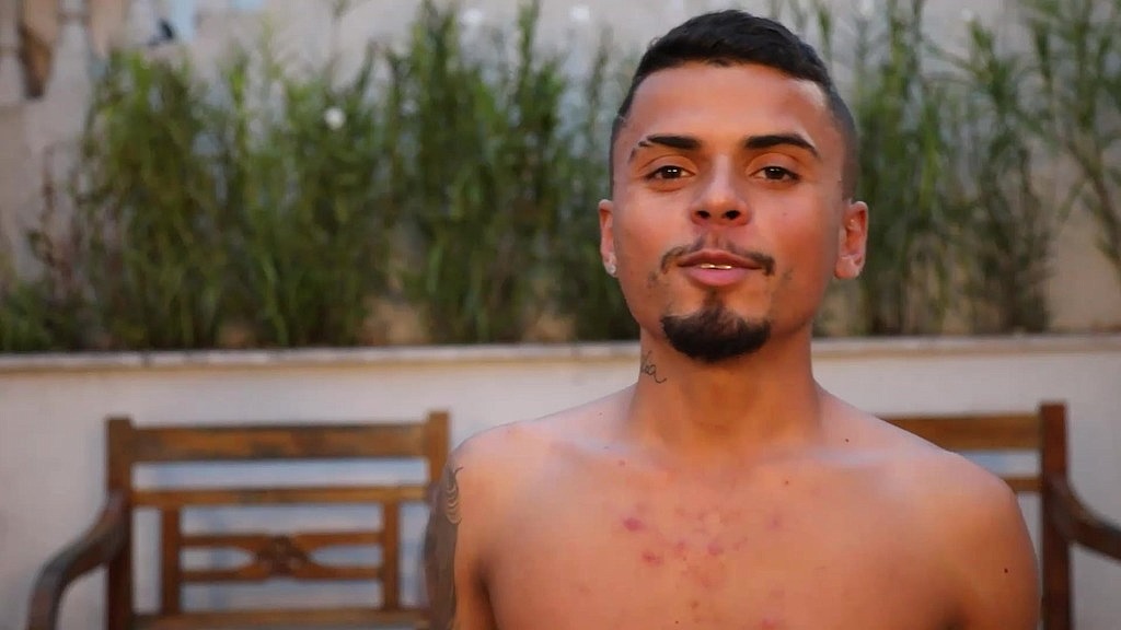 iniciei o ano dando o c&uacute; na praia