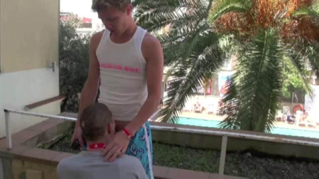 bryan fucked by kameron forst in exhibt