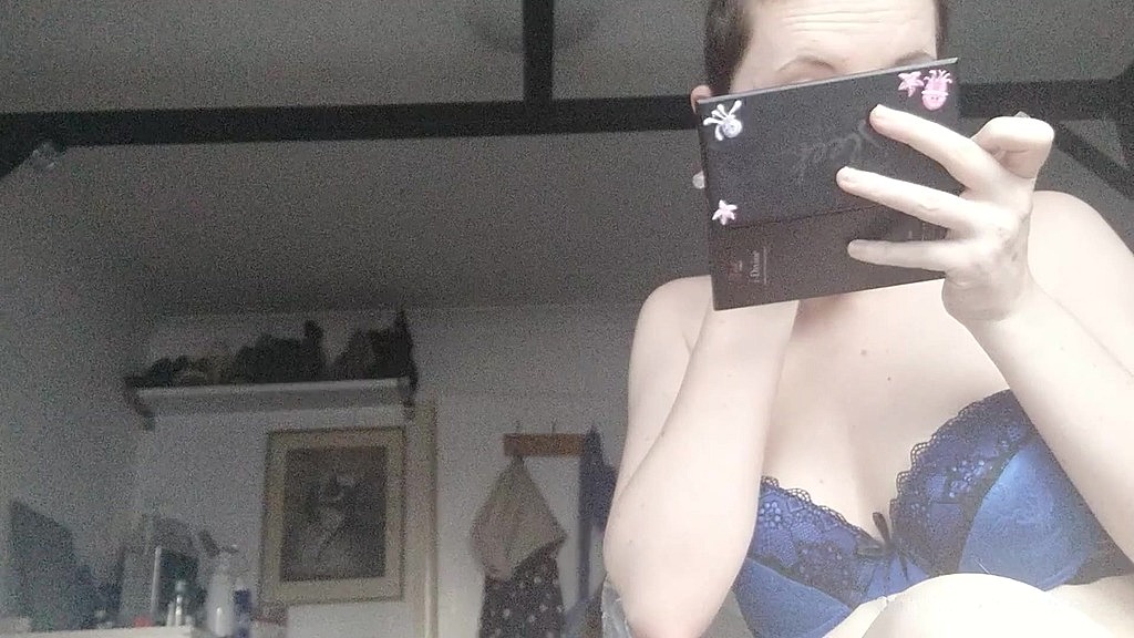 i somehow didn t get most of the more interesting make up bits on film