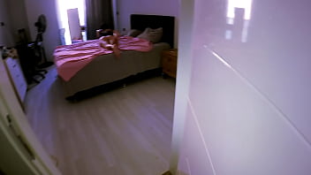 Morning sex in the first person?