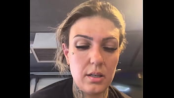 fui treinar na academia com minha fantasia de vaquinha do Sexyshop ! Nossa fiquei com tanto tesao do&iacute_da pra algum marombeiro pegar nas minha teta cheia de leite !