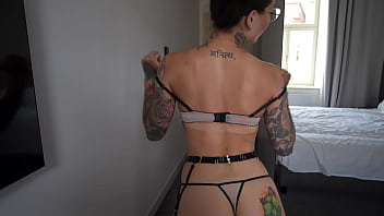 Me follo a una chica ramdom que est&aacute_ hospedada en mi mismo hotel y la grabo