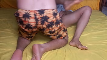 MADRASTRA PUTA Y ZORRA!! ME DIJO QUE NO IBA A PASAR NADA, PERO ME ESTABA ESPERANDO SIN SUS CALZONES. ELLA ME ABRIO SU VAGINA Y ME EXCITE. DESPUES ELLA MONTO MI GRAN POLLA COMO ZORRA EN CELO Y SU VAGINA ME HIZO SENTIR AFORTUNADO