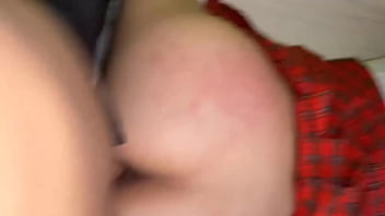 hermanastra me debe un dinero y me lo paga mamandome la polla hasta follarmela por detr&aacute_s final inesperado - universitaria latina caliente de culo perfecto