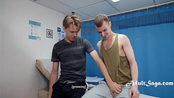 Swinging The Other Way For A Desperate Pay Day - Leo Louis,  Ryan Jacobs