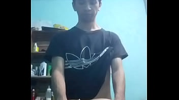 De perrito y sin descanso