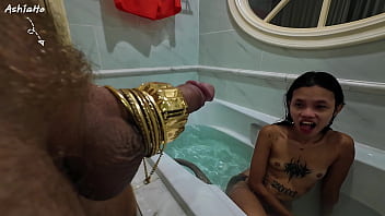 Old man dick is covered by gold but he pushing his stinky asshole on girls face and it'_s far from gold but pure sh***