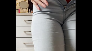 Homemade Petite Blonde Striptease Dancing in Tight Jeans