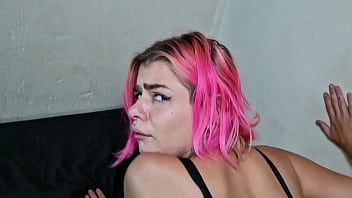 a india morena estava fodendo a branquinha da Russah at&eacute_ o c&acirc_mera ficou com tesao e entro no meio