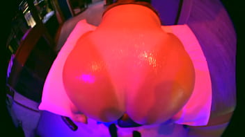 Slut desperate for step daddy'_s cum on her face