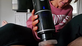 Amateur wife uses masterbator on horny neighbor