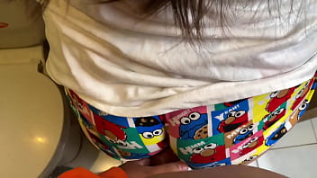 Punteo a la esposa de mi amigo con resaca me quedé_ en su casa y el ni al caso