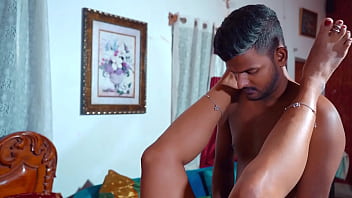 Super hot big boobs Bhabhi seduced by her naughty servant