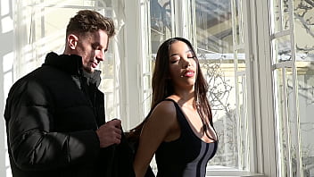 Flirtacious Waitress Lia Lin Enjoys First Date Fucking With Her Customer GP3199