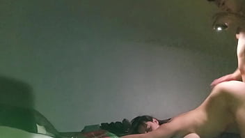 La vecina me dijo que quer&iacute_a aparecer en un video porno para mi canal en xvideos