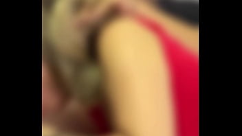 Djrafa realizando teste do sof&aacute_ e deu sua nota no novinho tatuado