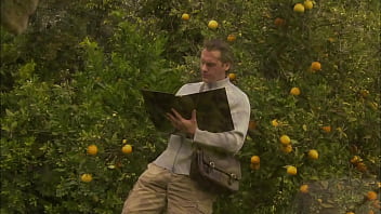 Laurie Vargas Drinks Sperm Out Of His Thick Dick After She Cums On It!