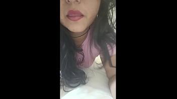 Encontr&eacute_ a esta putita solita