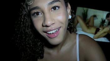 Fudendo a gostosa da hotsolzinha no cinem&atilde_o.