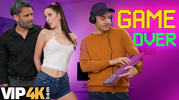 VIP4K. Your Daddy does it better, Loser!