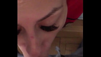 Candie Cross teased too much... now her mouth is paying the price.