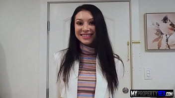 New Real Estate Agent Raven Lane Stealing Stepmoms Clients