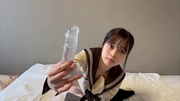 生理明けのオナニー気持ち良すぎ...イカ臭くて大きなおちんちんに沢山突かれてる想像しながらオナニーしました。