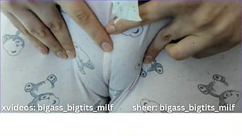 PAJAMA MASTURBATE- BİG ASS- MİLF