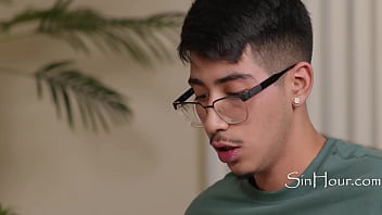 Virgin Cheerleader Loses It To The Man Of Her Choosing.. Not Social Pressure - Melody marks, Diego Perez