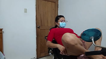 Slutty stepdaughter wants someone to juice her pussy.