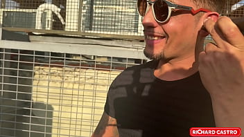 Falando no telefone com minha esposa enquanto como a buceta da amiga dela (sonho de corno) novinhos da imp&eacute_rio